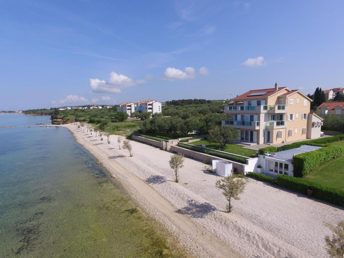 Apartments Citrine On The Beach Biograd Na Moru Buitenkant foto